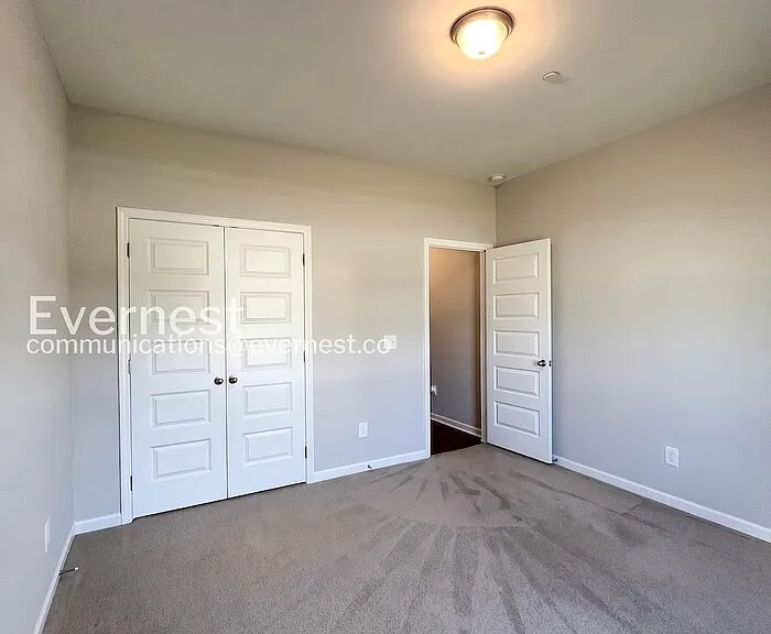 1046 Echo Ridge Rd — Photo 17