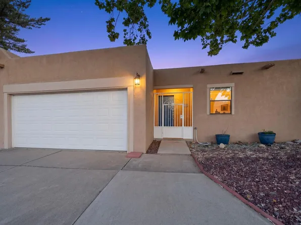 5740 Manzanillo Loop NE, Albuquerque, NM 87111