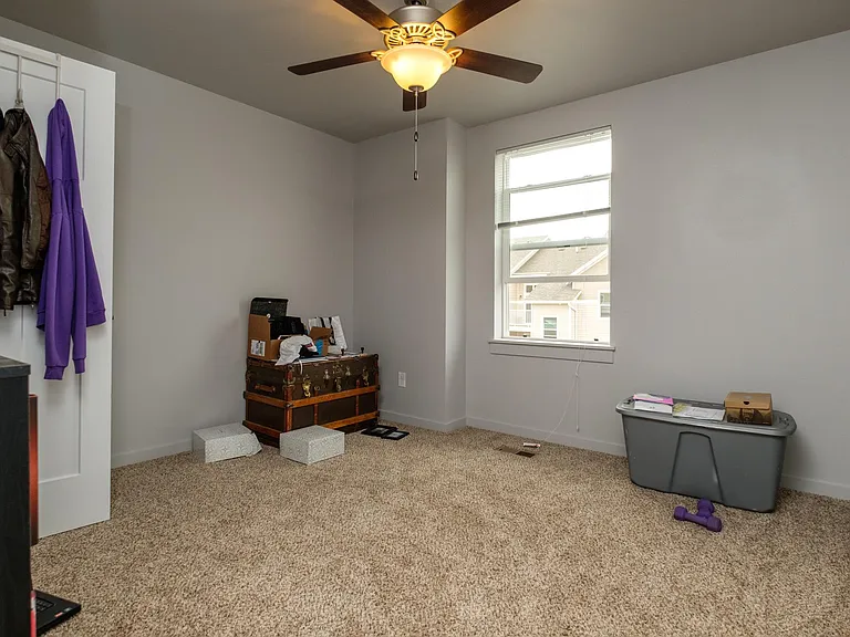 4914 NE Crestmoor Ln — Photo 7