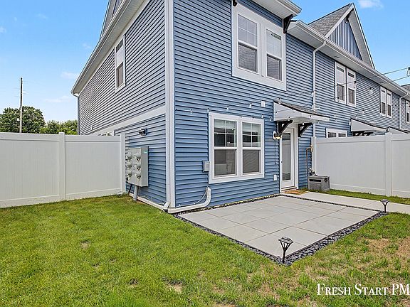 2nd image of 6622 S Square Ln