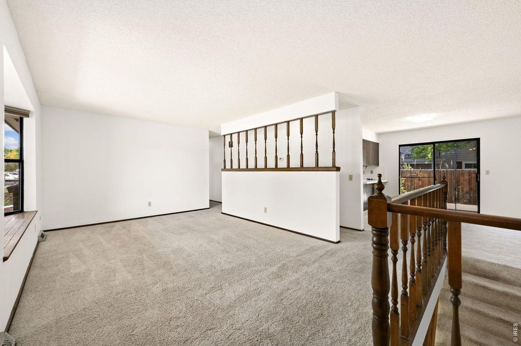 2080 Firestone Ct
