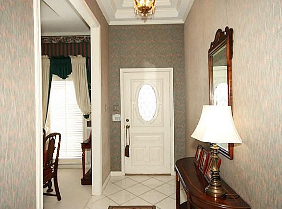 2nd image of 1111 Navajo Cir