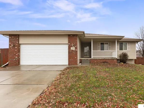 2929 W Arlington St, Lincoln, NE 68522