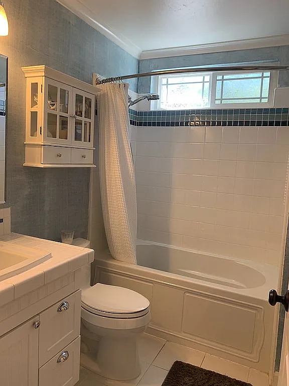435 Pinenut Ct photo 1