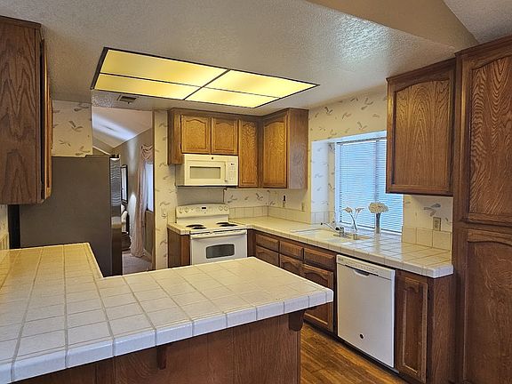 4th image of 11414 Wide Valley Ln