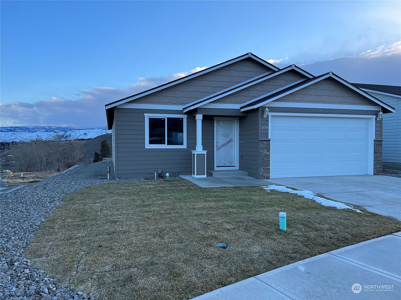 270 Emma Drive, Wenatchee, WA 98801 | Zillow