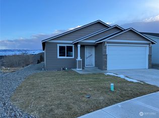270 Emma Dr, Wenatchee, WA 98801