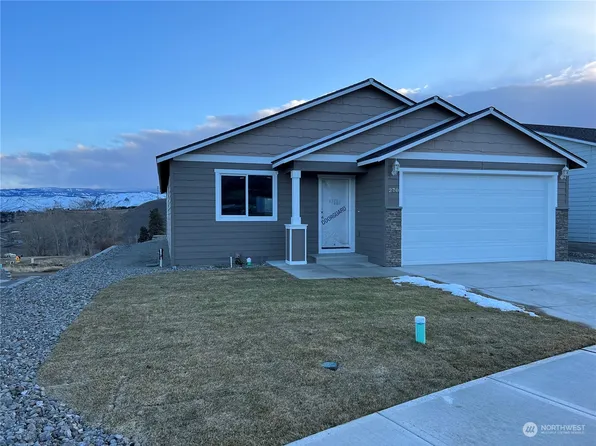 270 Emma Drive, Wenatchee, WA 98801