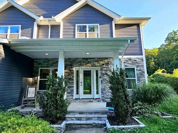 2582 County Road 17, South Point, OH 45680