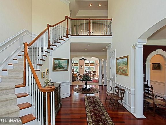 Foyer with no detail overlooked