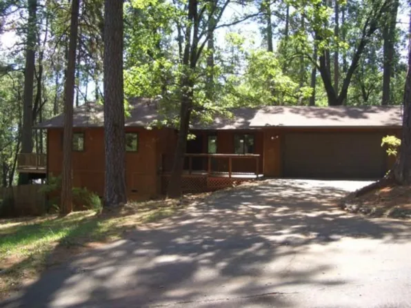 1700 Bandtail Ln, Paradise, CA 95969