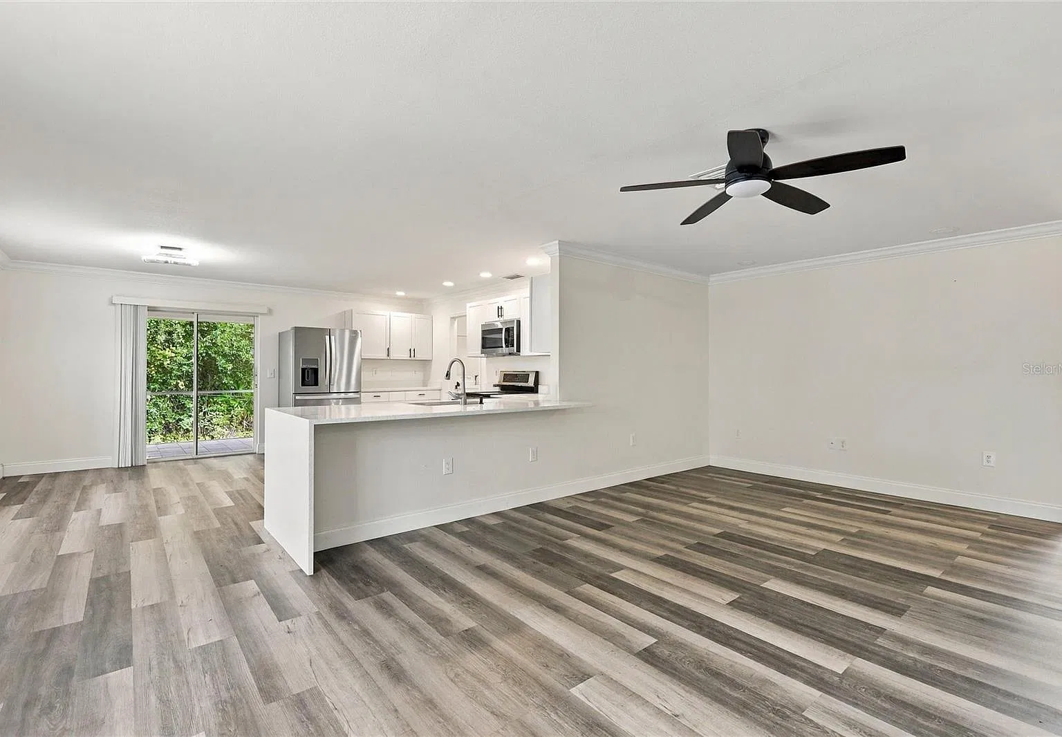 3 bed, 2.0 bath, 1583 sqft, $1,750 — Photo 3