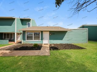 2749 Indian Creek Blvd, Oklahoma City, OK 73120