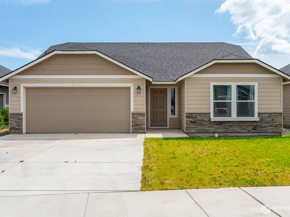 1013 W Maple Drive, Moses Lake, WA 98837
