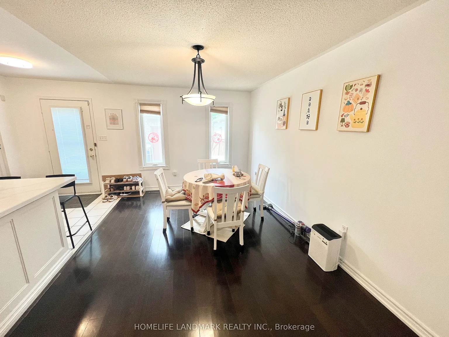 2 bed, $1,400 — Photo 3
