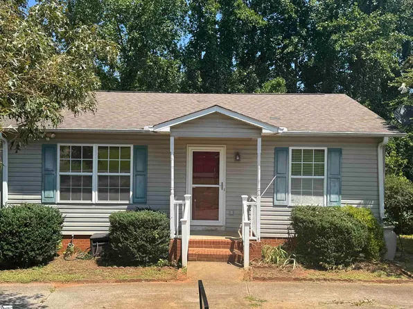 109 Everest Dr, Inman, SC 29349