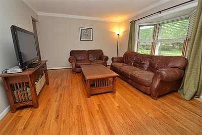 3rd image of 2420 Walter Dr