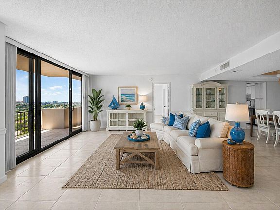 4th image of 4200 N Ocean Drive #2-804