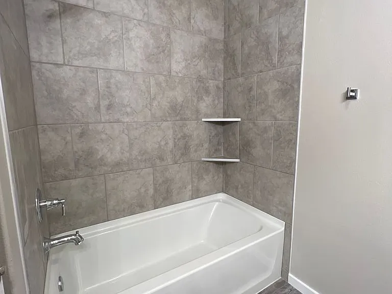 1910 Crescent Pl #1118 — Photo 10