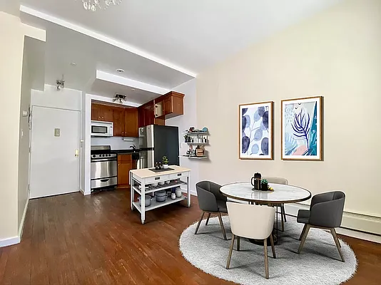 Rented by Maz Group NY | media 13