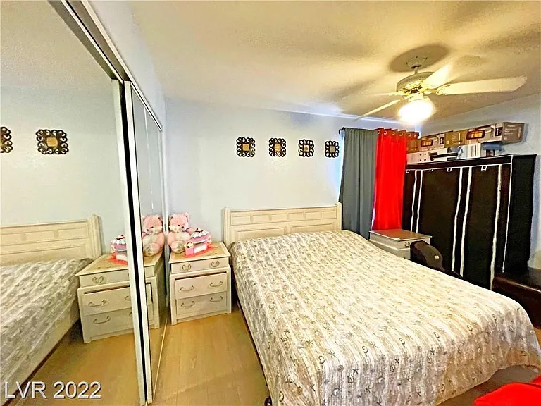 7950 W Flamingo Rd #2048 — Photo 46