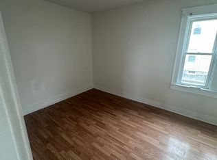 37 Adams St #2, Worcester, MA 01604
