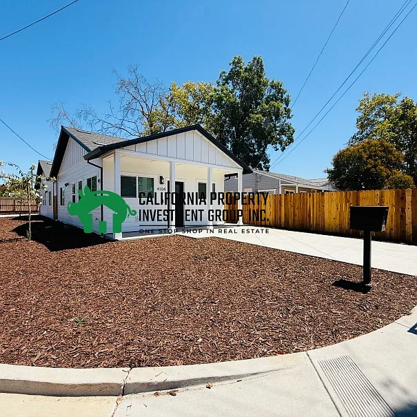 4104 16th Ave #4104