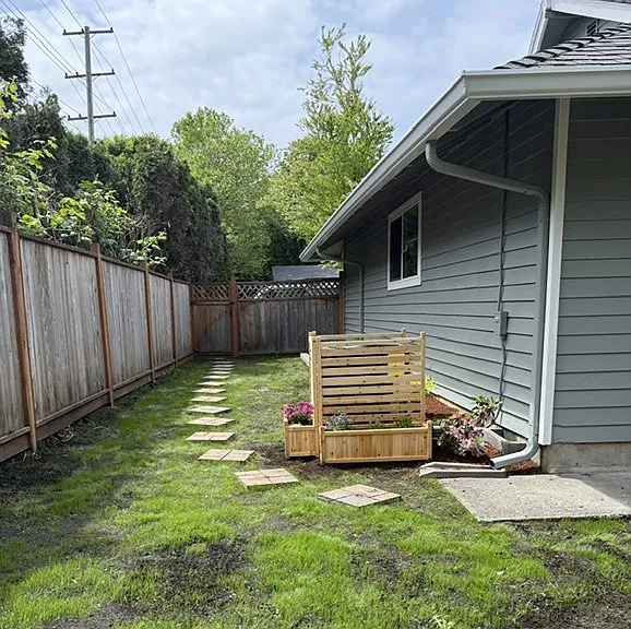1103 Ogden Ave — Photo 4