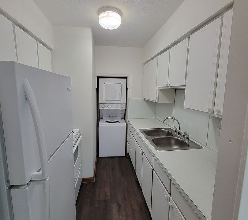2nd image of 3119 Tremainsville Rd #5665