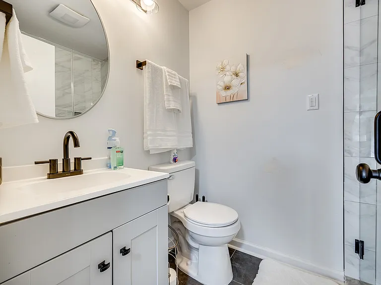 Inwood Dr — Photo 11