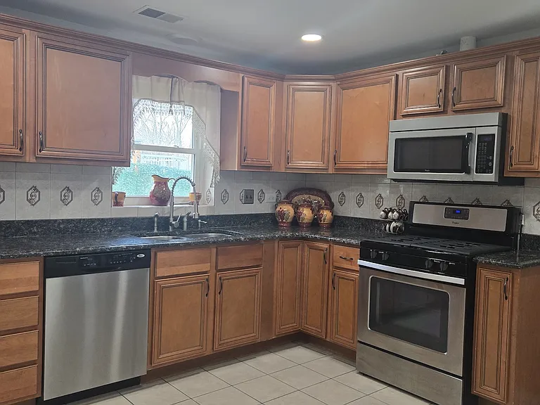 1832 W Weathersfield Way — Photo 15