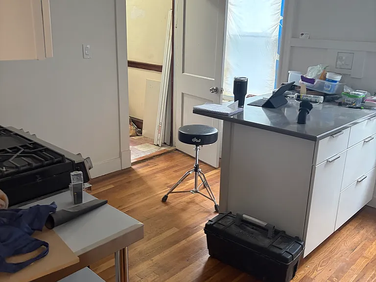 34 Adrian St #2 — Photo 3