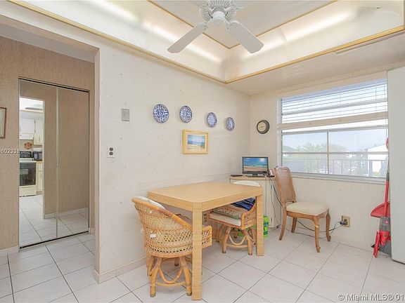 5th image of 7640 NW 18th St APT 402