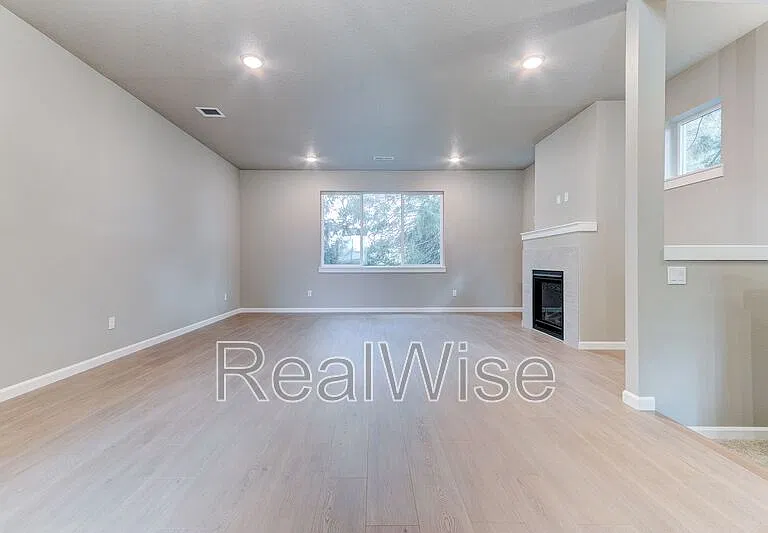 21273 SW Ortiz Ln — Photo 2