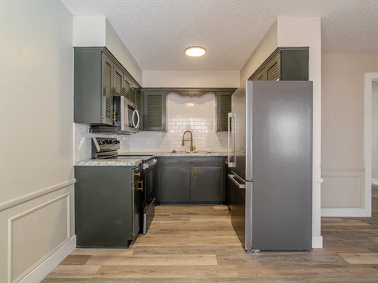 621 S Hayes St #8 — Photo 7