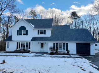 708 Timberline Trl, Effort, PA 18330
