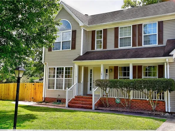 101 Lake Front Dr, Suffolk, VA 23434