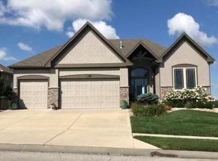 1222 Kettering Ln, Raymore, MO 64083