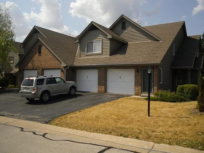 1st image of 18600 Brookfield Lake Dr