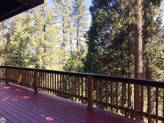 4th image of 20792 Point View Dr Unit 4