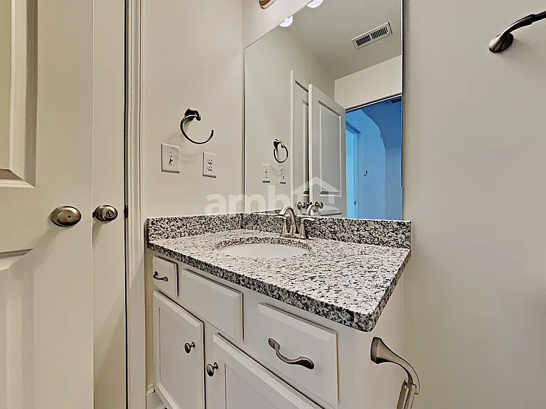 2447 Napa Valley Dr — Photo 16