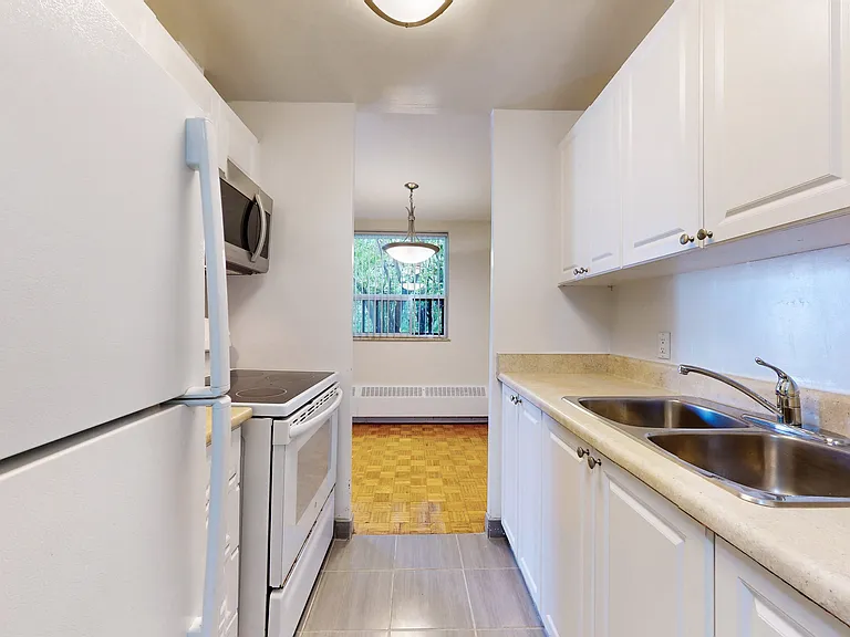 22 Elkhorn Dr — Photo 3