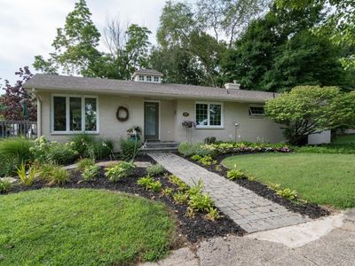 814 S Shore Dr, Holland, MI, 49423