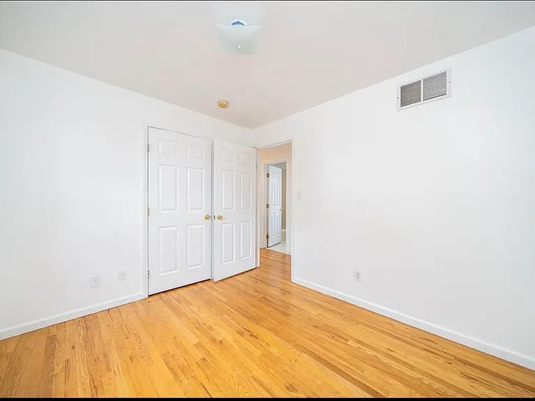 38 W 20th St #2 — Photo 14