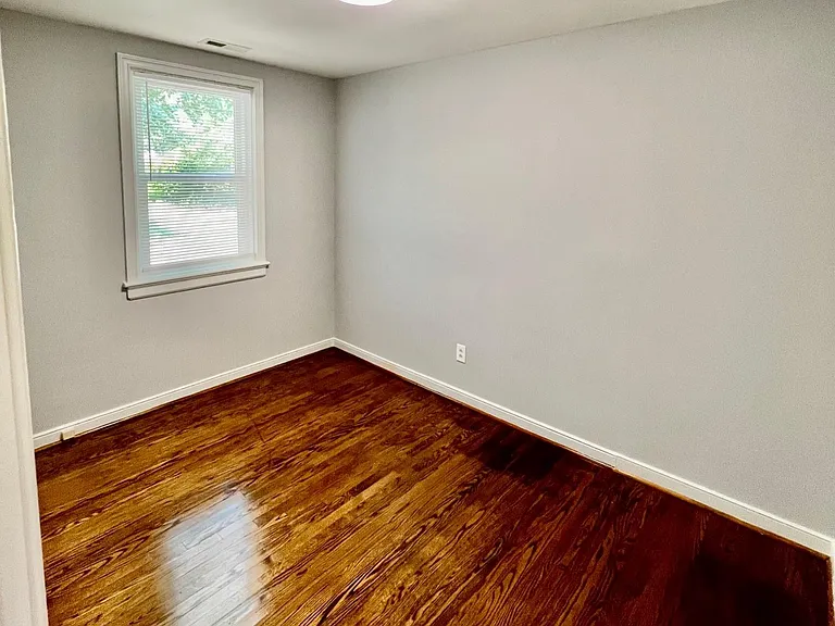 1665 Westhill Rd — Photo 15