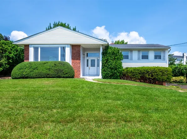 108 Kensington Oval, New Rochelle, NY 10805