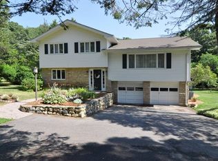 340 Groton Long Point Rd, Groton, CT 06340