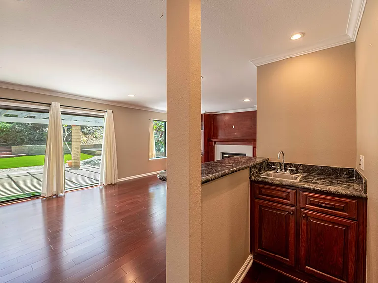 4272 N Cedarpine Ln — Photo 14