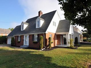 20 Hillcrest Ave, Charleroi, PA 15022