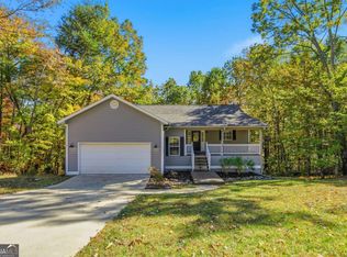 622 Spring Crest Rd, Cleveland, GA 30528